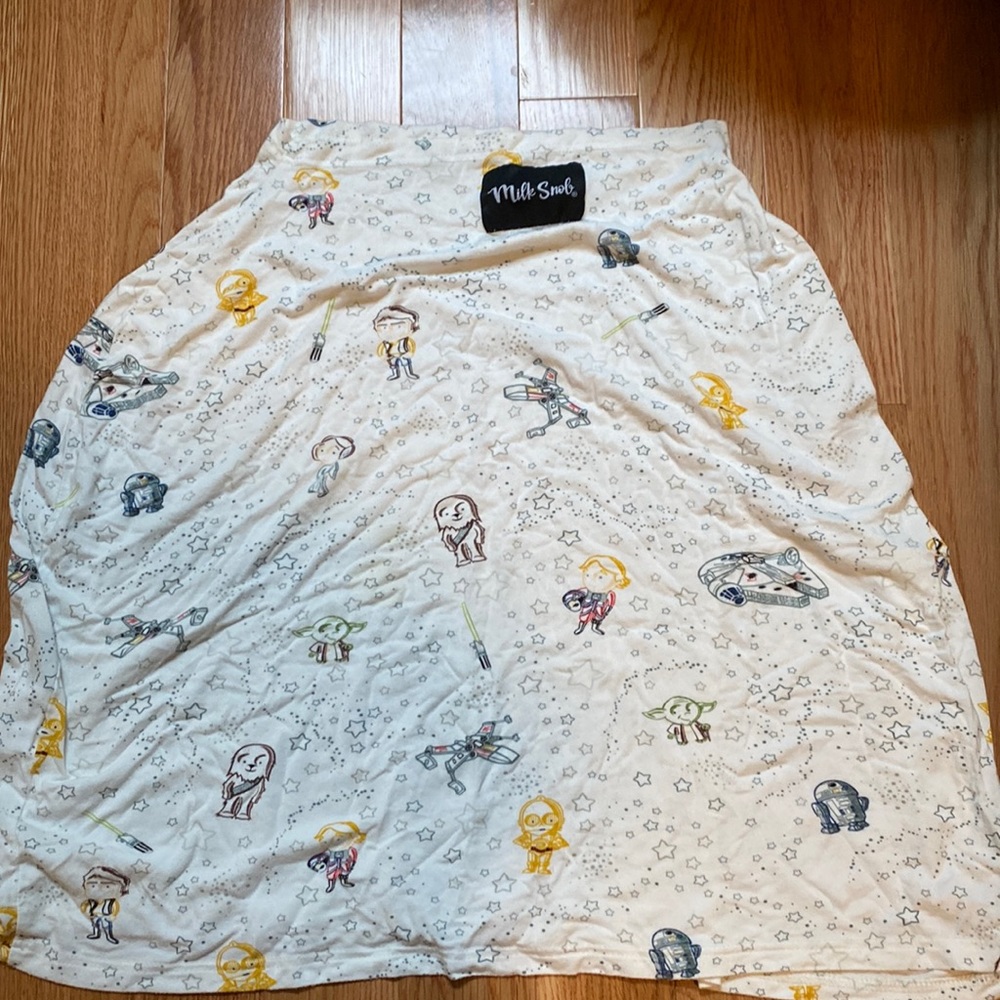 Milk snob nursing cover baby Star Wars